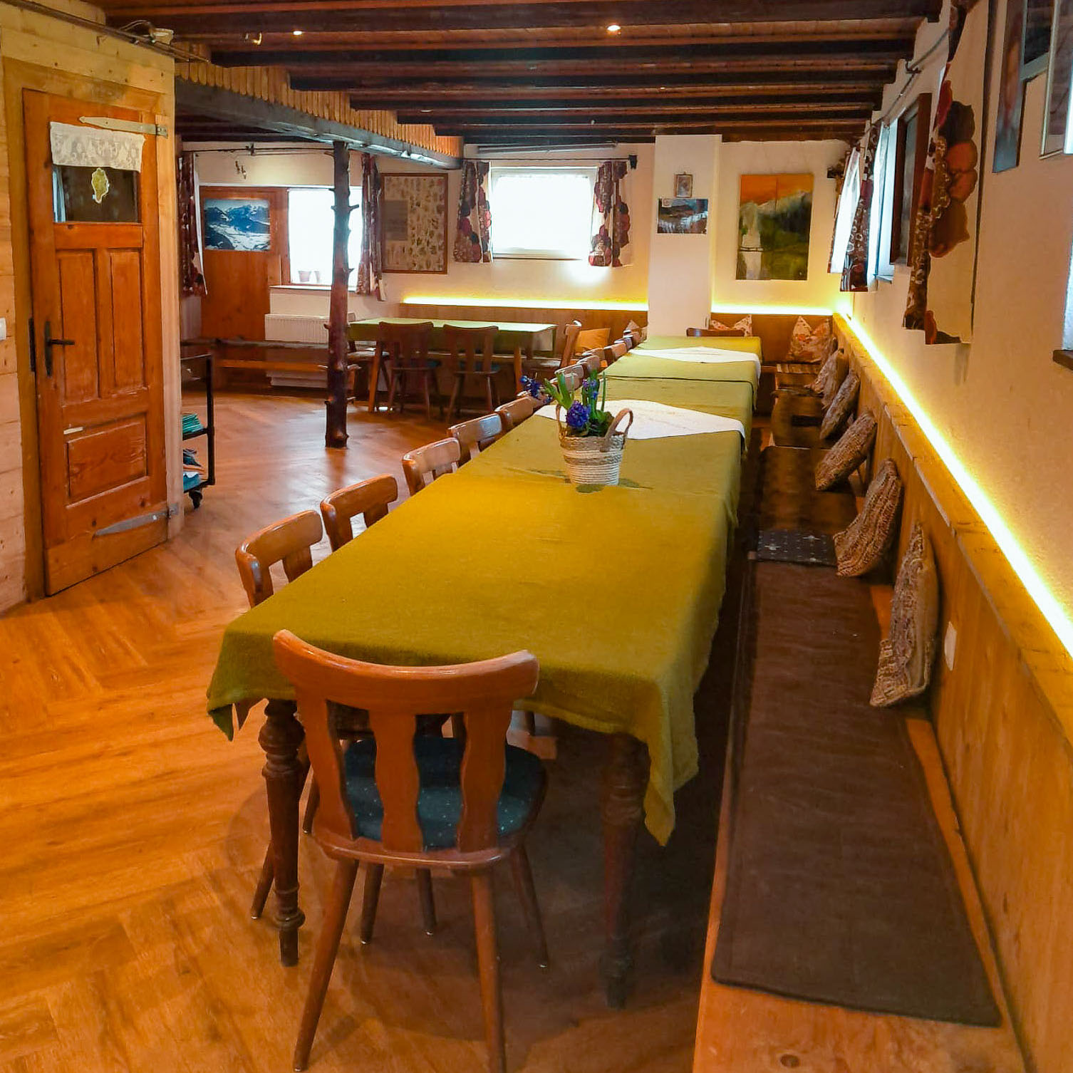 Gemeinschaftsraum in Jodoks Hütte